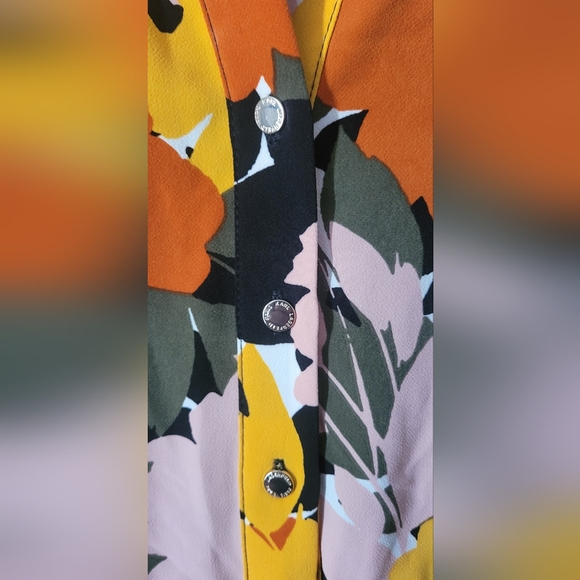 Karl Lagerfeld Paris Women's Floral Printed Button Front Mini Dress - Picture 4 of 7